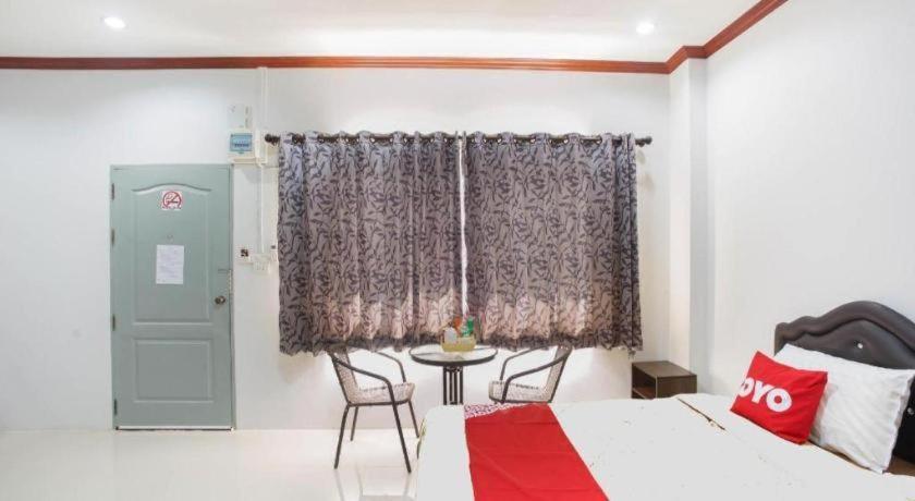 Oyo 75394 Sakthong Grand Hotel Chiang Khong Exterior foto